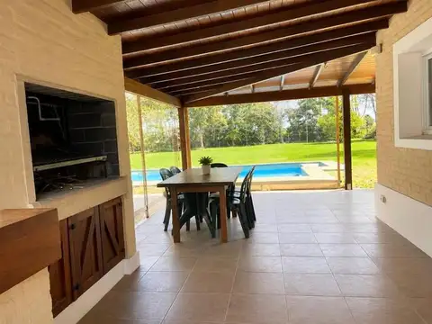 Excelente propiedad en venta en La Retama.