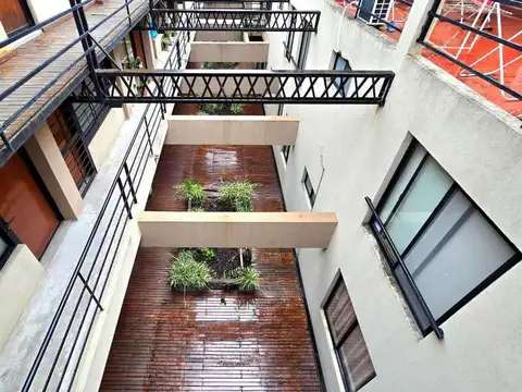 VENTA DE DEPARTAMENTO C. COCHERA EN V. SARMIENTO