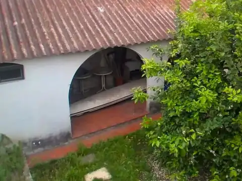 Terreno/casa en venta a demoler/reciclar Pje Newton 1400