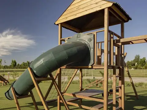 Terreno en Venta de 711,0 m2