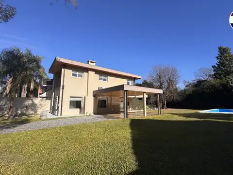 Casa en Alquiler de 3 dormitorios