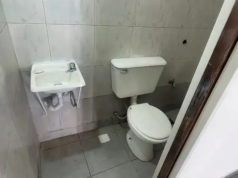 LOCAL EN ALQUILER EN GONZALEZ CATAN