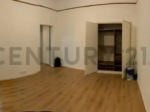 Paraguay 2000, Piso 1