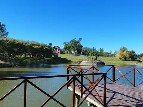 Chacras de La Reserva. Lote con escritura.