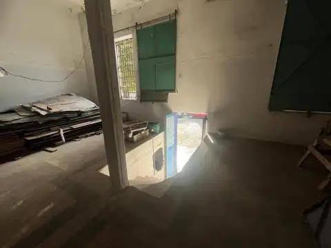 Galpon en Alquiler en Parque Chacabuco, USD 2.000