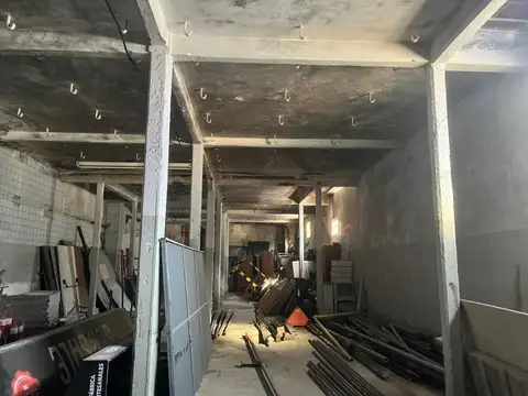 Galpon en Alquiler en Parque Chacabuco, USD 2.000