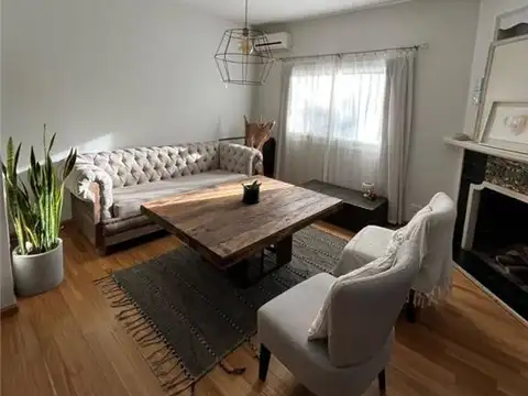 Casa en Venta en Olivos Vias/Maipu, USD 345.000