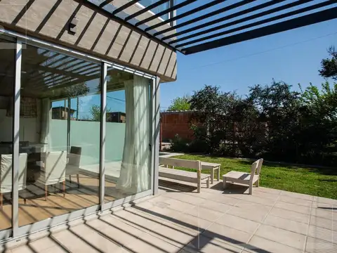 Venta casa en complejo ABRA Funes - 3 dormitorios