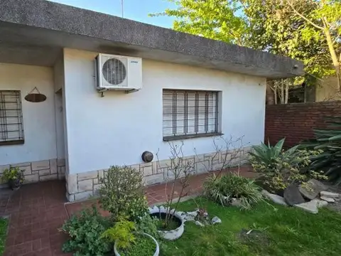 Carabobo 600 , Piso 0