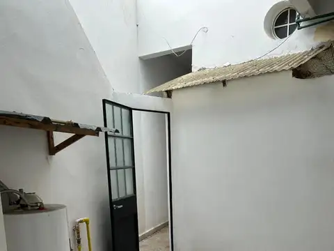 Depto Tipo Casa 2 ambientes con 1 baño