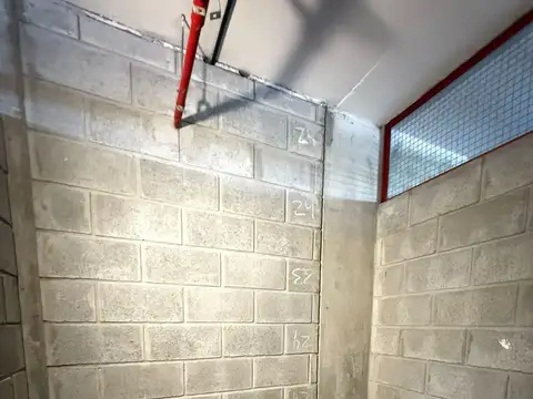 VENTA DE BAULERA EN TORRES DEL YACHT