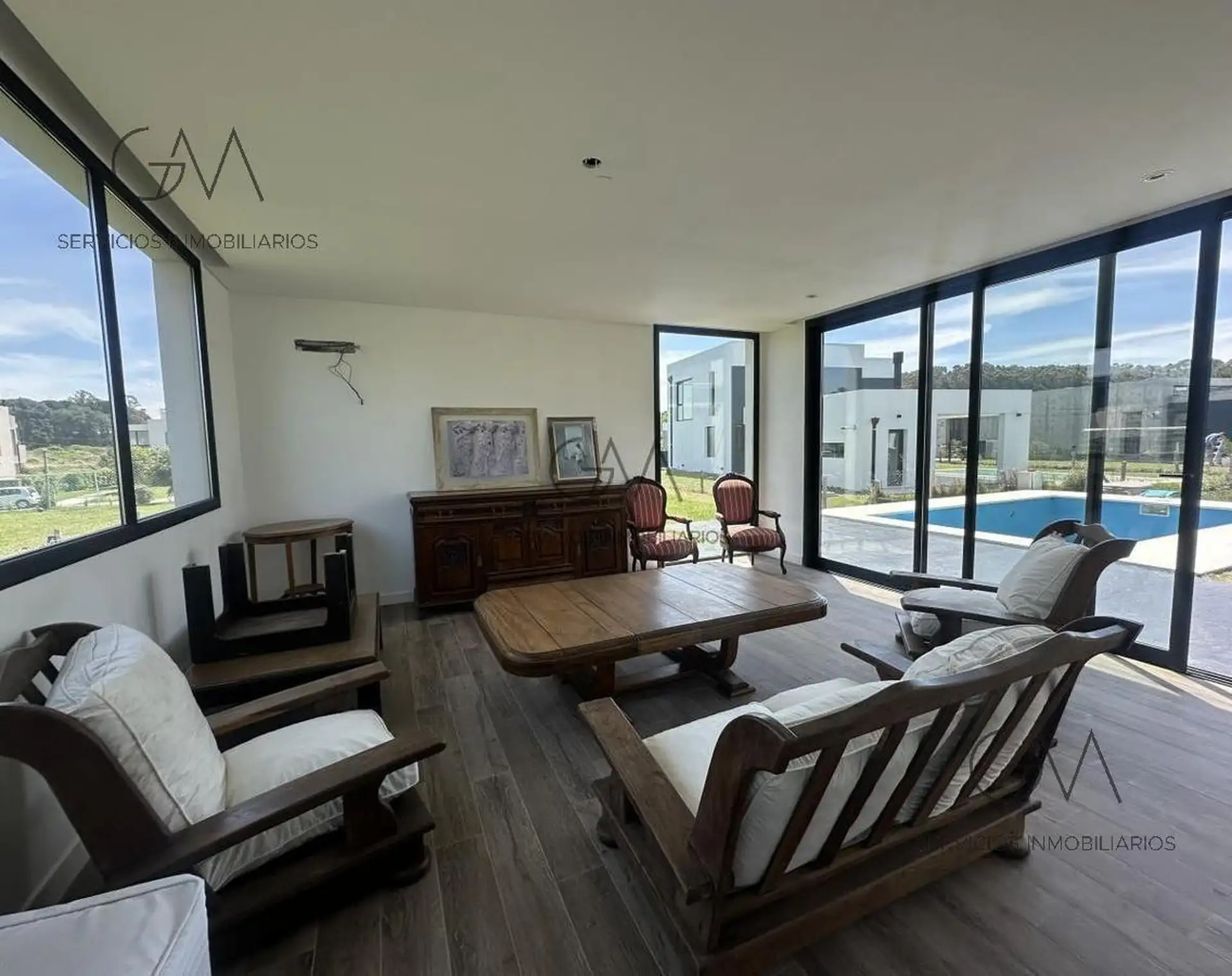 Casa en venta en Barrio privado Rumenco joven