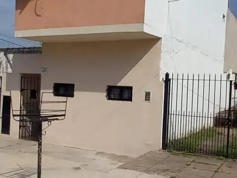 PH EN VENTA EN DON TORCUATO 4 AMBIENTES MULTIFAM