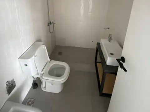 Departamento en Alquiler en Barrio Parque., $ 550.000