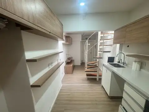 Depto Tipo Casa en Alquiler de 3 ambientes