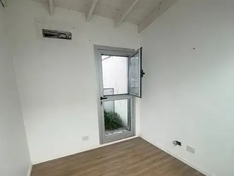 Depto Tipo Casa en Alquiler en Villa del Parque, $ 1.100.000