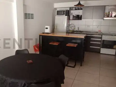 Gazeta de Buenos Aires 3900, Piso 0