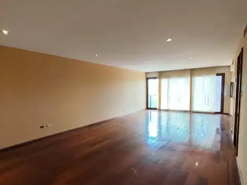 Departamento 4 ambientes con 3 baños