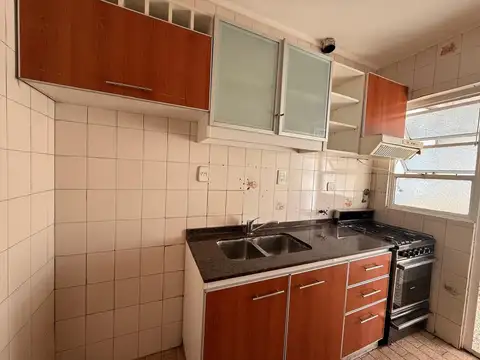 Departamento en Alquiler en Villa del Parque, $ 900.000