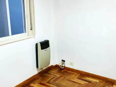 DEPARTAMENTO EN DUPLEX TRES AMBIENTES AL FRENETE