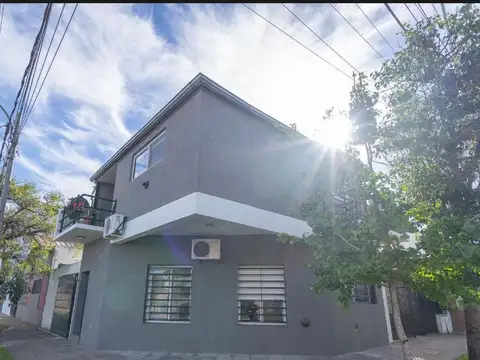 En Venta PH Reciclado a Nuevo en El Palomar de 3 Ambientes F: 10891
