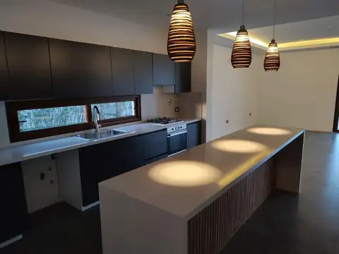 Casa en Alquiler 5 años