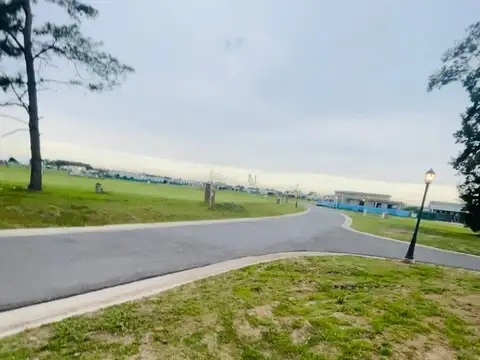 Terreno en Venta en Tristan Suarez, USD 35.000