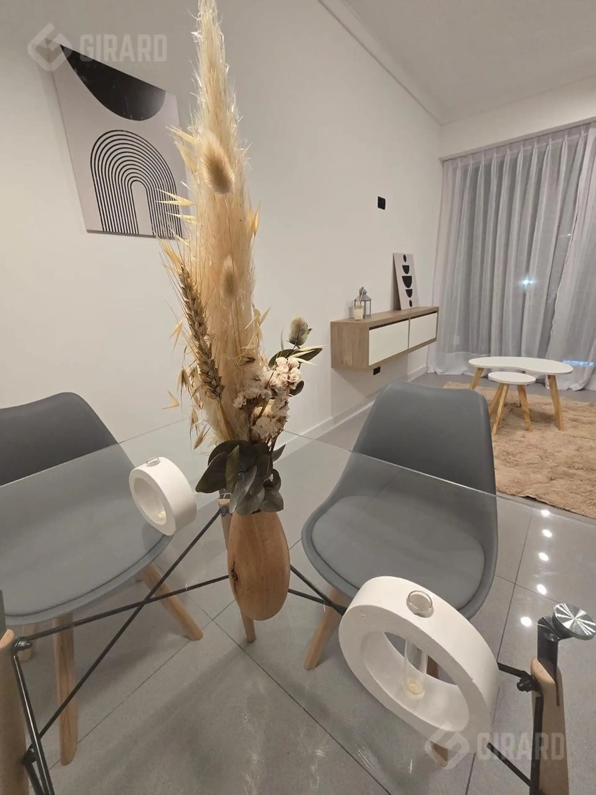 Depto 2 amb con dependencia, 45m² con balcón — Centro