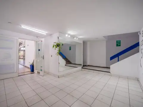 Local en Venta 66 años