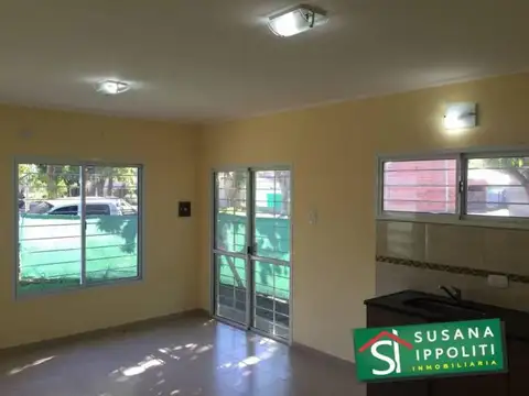 Casa en Alquiler en Roldan, $ 570.000