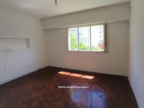 Departamento en Alquiler en Balvanera, $ 800.000