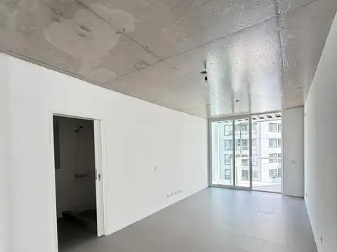 VENTA DEPARTAMENTO MONOAMBIENTE CON PATIO Y TERRAZA P8 EN COGHLAN ENTREGA INMEDIATA