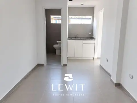 Local en Alquiler en Neuquén, $ 3.000.000