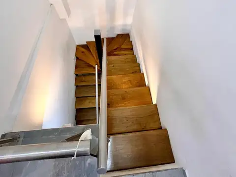 Casa 6 ambientes con 3 baños