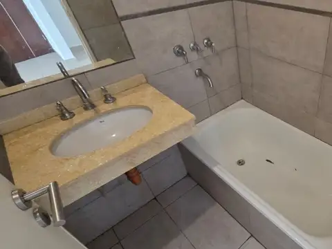 ALQUILER MONOAMBIENTE EN BARRIO SUR