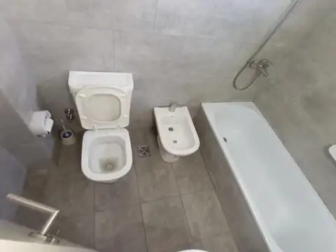 Departamento en Alquiler en Caseros, $ 480.000