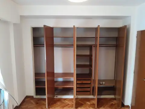 Departamento en Alquiler en Villa Devoto, $ 800.000