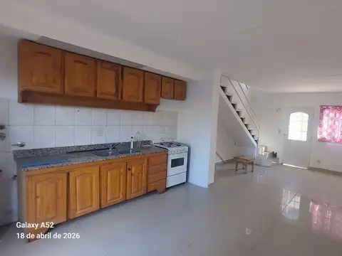 ALQUILER CASA DUPLEX TORTUGUITAS