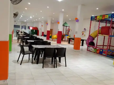 Local en Alquiler en Juan Jose Castelli, USD 1.000