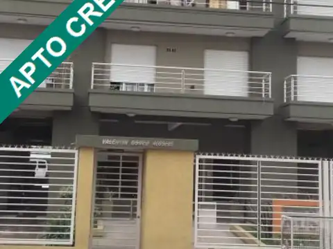 Venta Departamento 2 AMBIENTES con cochera en Caseros Centro