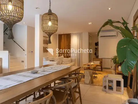 Casa en Venta con 1 cochera