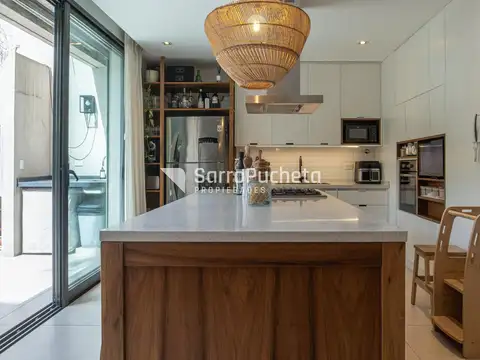 Casa 4 ambientes con 3 baños