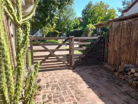 Venta Casa 4 Ambientes  Barrio Los Abedules Ingeniero Pablo Nogues