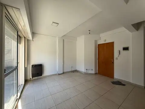 Alquiler Duplex 3 Ambientes Con Balcón Y Patio En Mataderos
