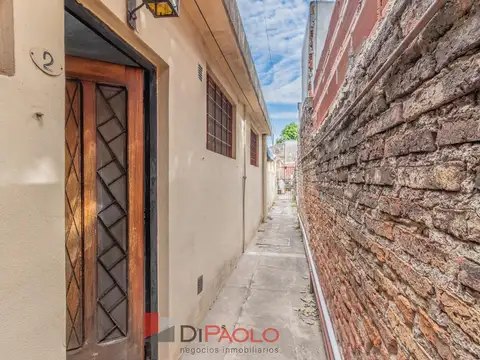 Depto Tipo Casa en Venta 50 años