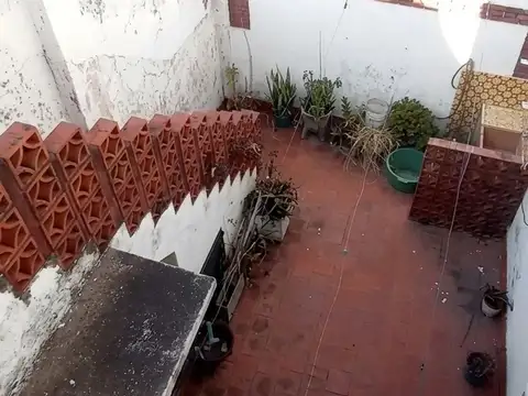 Depto Tipo Casa en Venta al Oeste