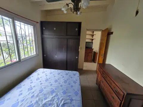 Depto Tipo Casa 2 ambientes con 1 baño