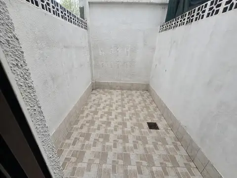 Depto Tipo Casa 3 ambientes con 1 baño