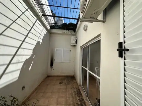 AVENIDA 30 ENTRE 23 Y 25