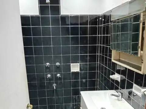 Venta Casa 3 ambientes en Villa Ballester - u$s 55.000.-